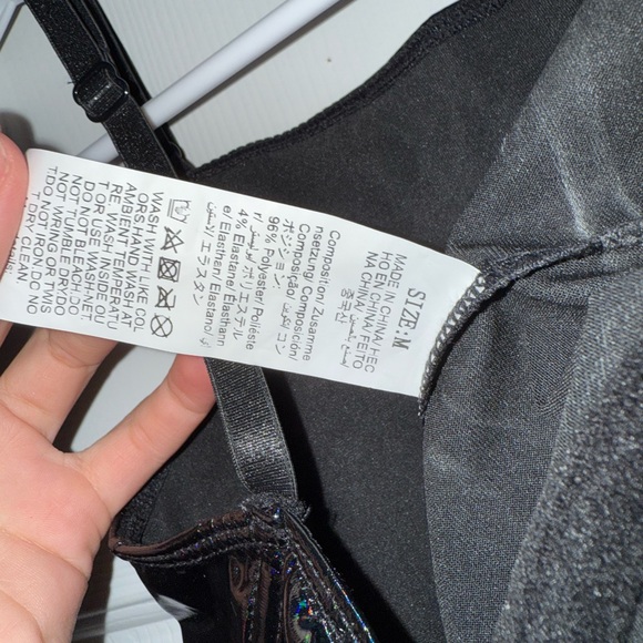 Shiny Black Women's Faux Leather Bodysuit w Adjustable Straps NEVER WORN Size M - Picture 2 of 16